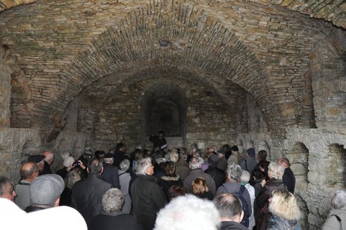 L'intérieur de la crypte de Luppach